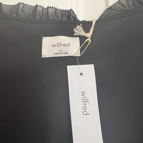 Aritzia Wilfred Windfall Dress - Picture 2 of 4